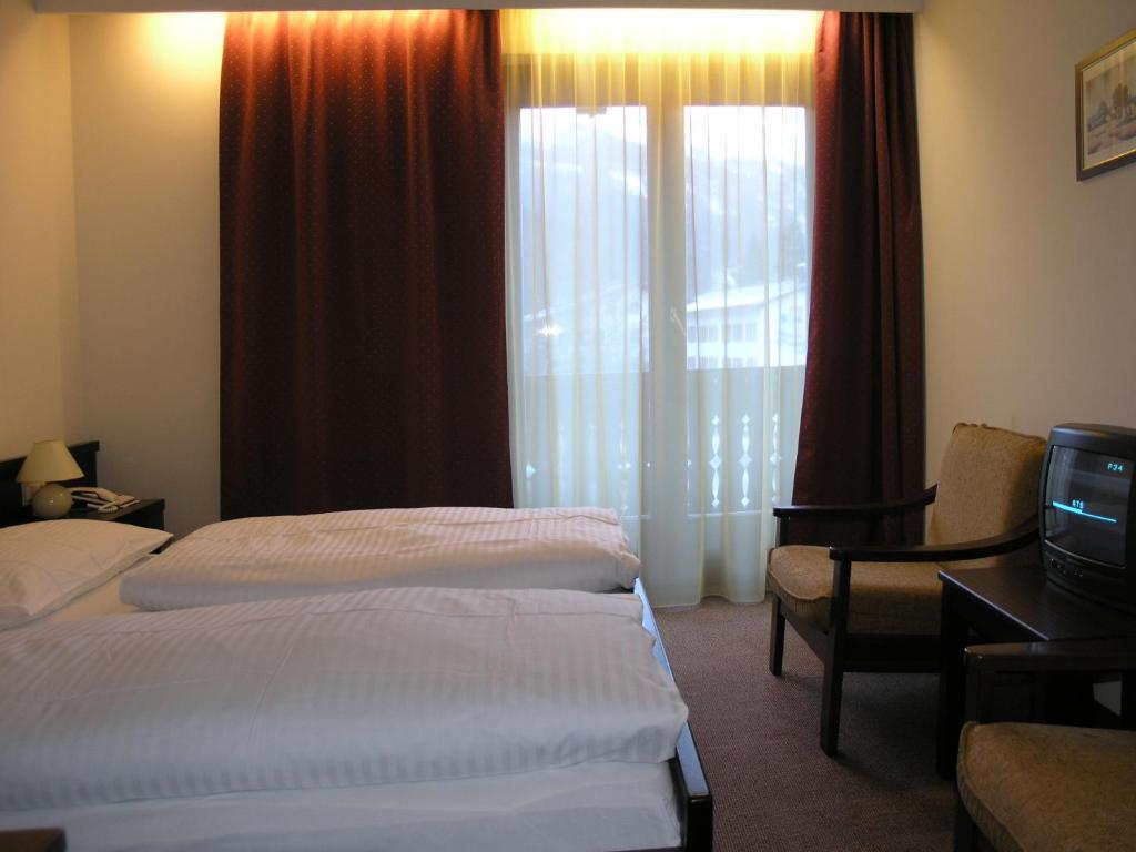 Simader Hotel 3*